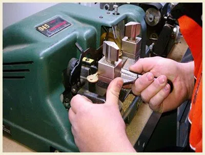 Vernon Hills IL Locksmith Store Vernon Hills, IL 847-973-6801 - 18-key-making